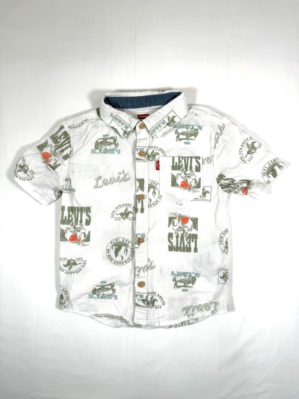 LEVI’S Boys 5 Button Front Shirt White Western Logo Print Short Sleeve Cotton